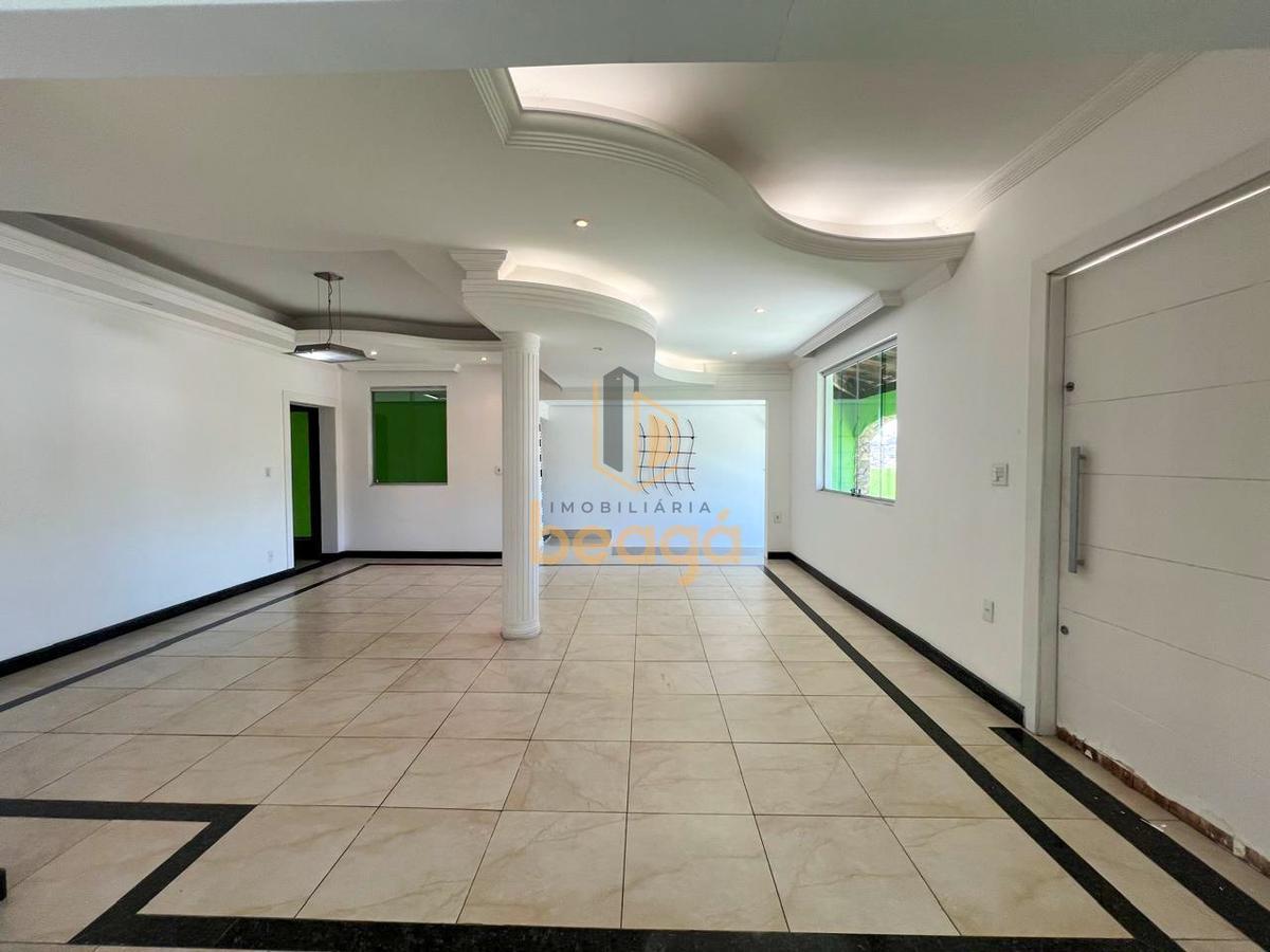 Casa, Álvaro Camargos, 4 Quartos, 5 Vagas, 1 Suíte