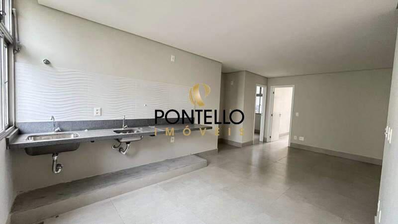 Apartamento, Centro, 2 Quartos, 0 Vaga, 1 Suíte