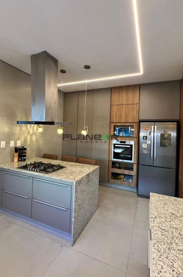 Casa, Jardim Riacho das Pedras, 4 Quartos, 5 Vagas, 1 Suíte