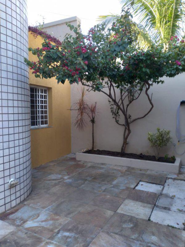 Casa, Tropical, 4 Quartos, 4 Vagas, 1 Suíte