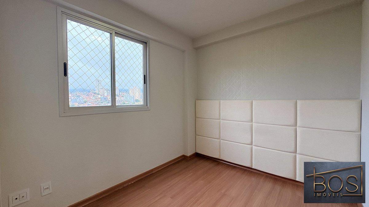 Apartamento, Sagrada Família, 3 Quartos, 2 Vagas, 1 Suíte