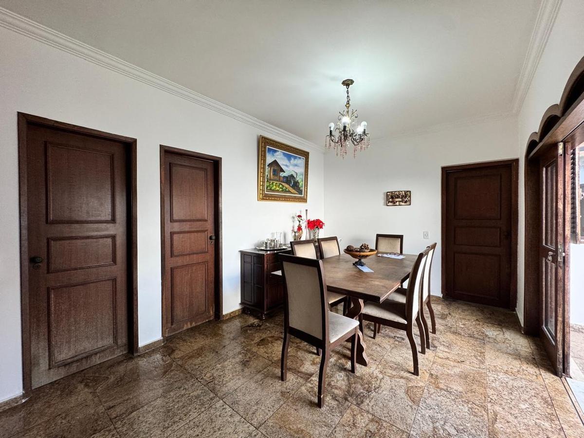 Casa, São Luiz (pampulha), 3 Quartos, 3 Vagas, 1 Suíte
