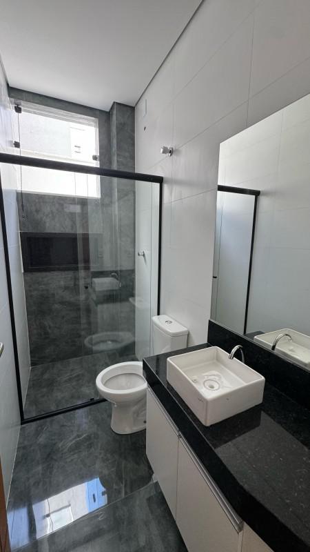 Casa, Vale das Orquídeas, 3 Quartos, 2 Vagas, 1 Suíte