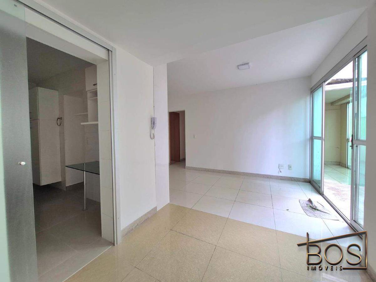 Apartamento, Coração de Jesus, 3 Quartos, 3 Vagas, 1 Suíte