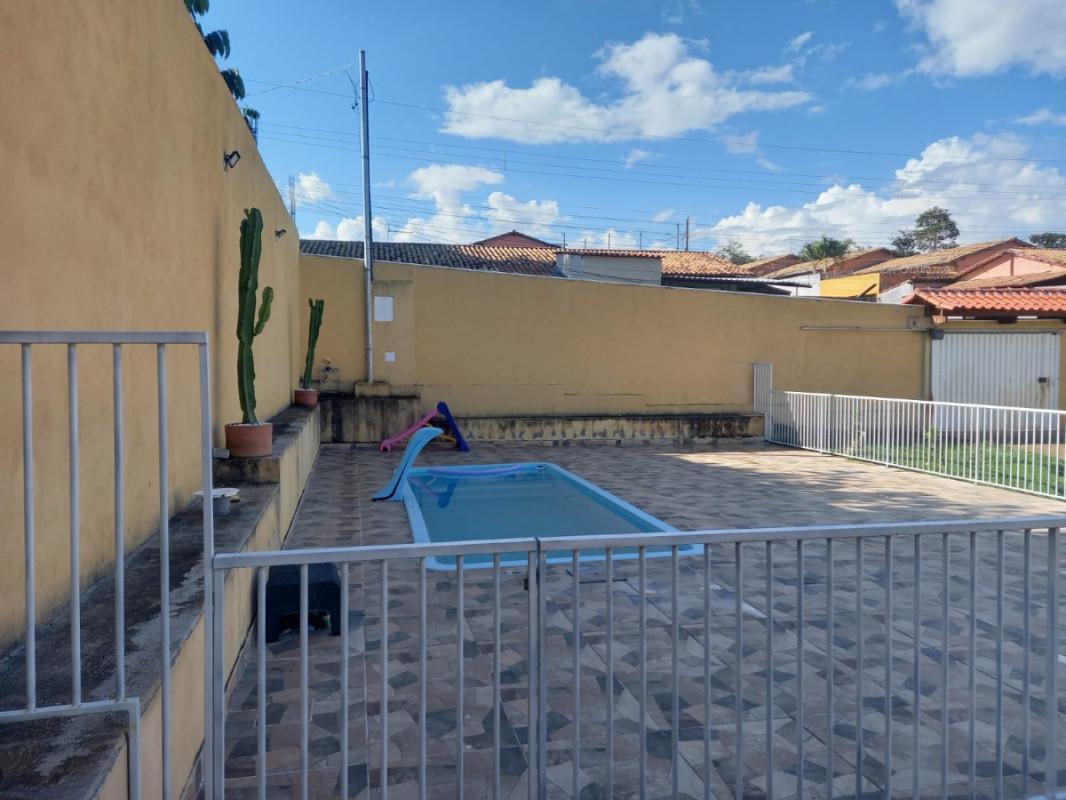 Casa, Dumaville, 3 Quartos, 10 Vagas, 1 Suíte