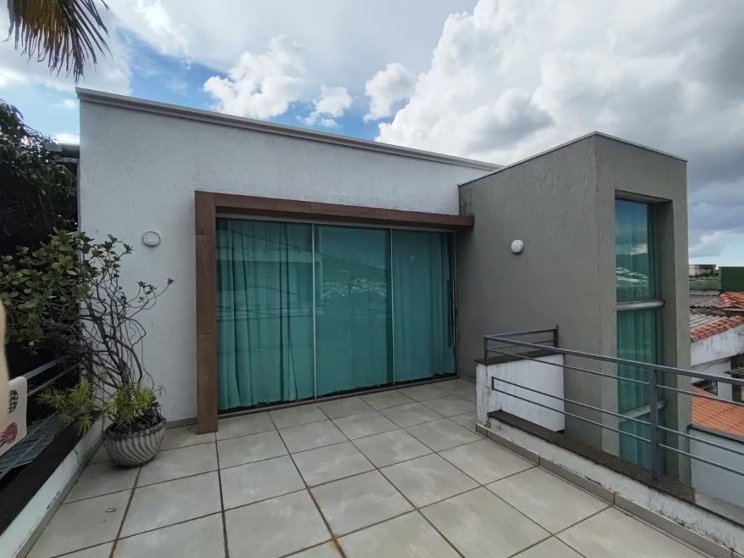 Casa, Araguaia, 5 Quartos, 1 Vaga, 1 Suíte