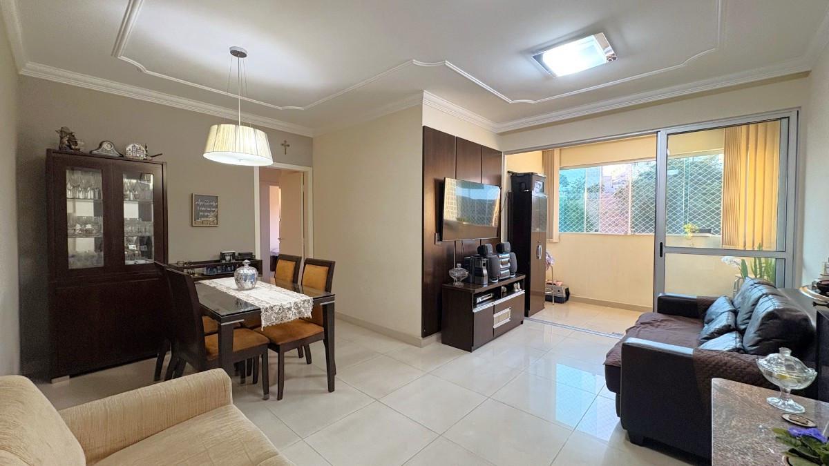 Apartamento, Estoril, 3 Quartos, 2 Vagas, 1 Suíte