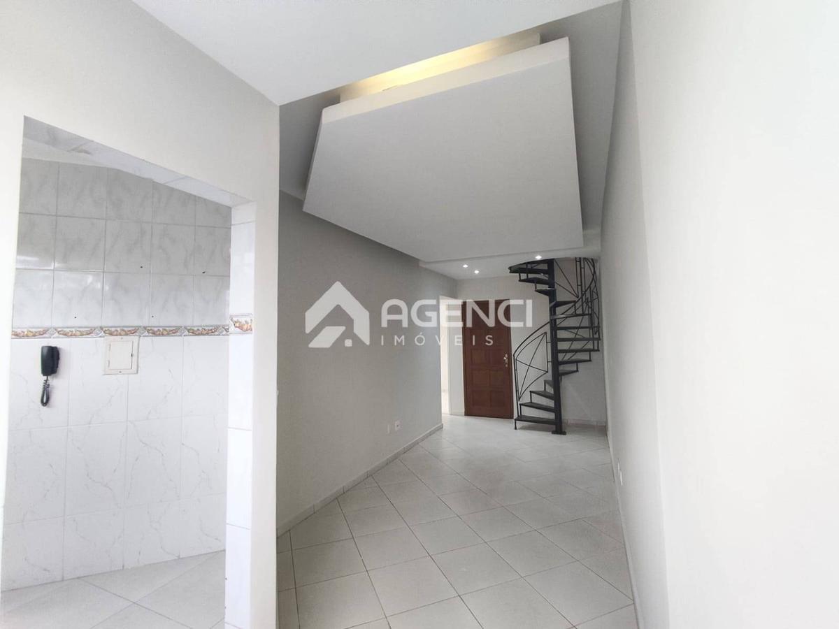 Apartamento, Santa Maria, 3 Quartos, 0 Vaga, 1 Suíte