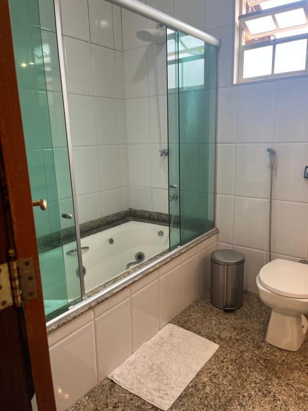 Casa, Bandeirantes (pampulha), 4 Quartos, 8 Vagas, 1 Suíte