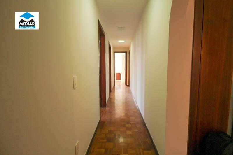 Apartamento, Funcionários, 4 Quartos, 2 Vagas, 1 Suíte
