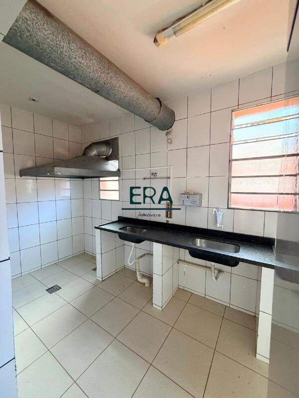 Andar, São Pedro, 0 Quarto, 2 Vagas