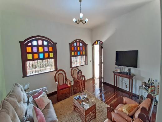 Casa, Cidade Nova, 3 Quartos, 2 Vagas, 1 Suíte