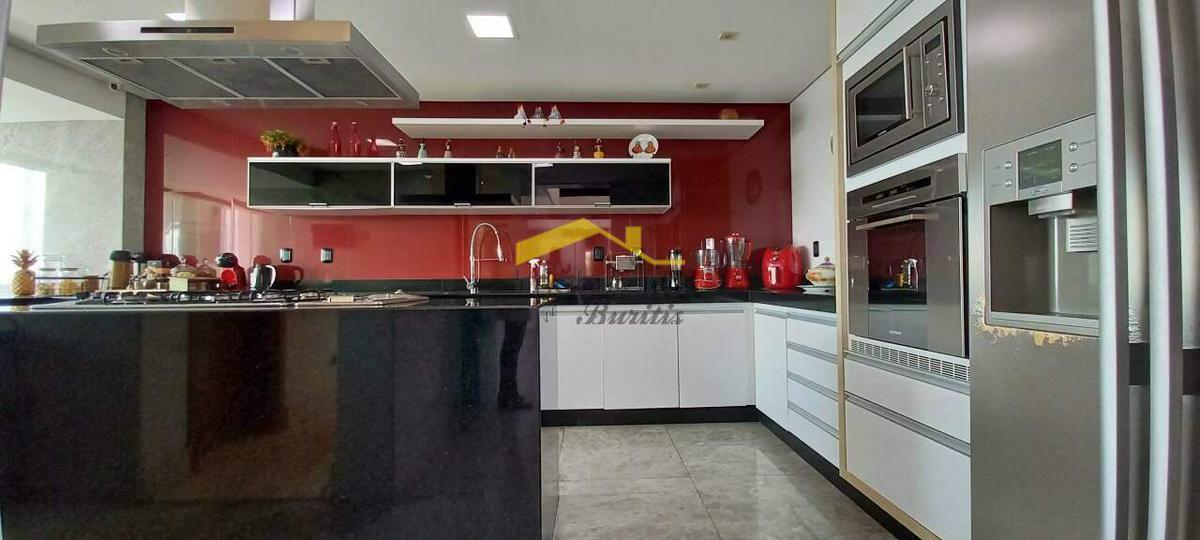 Casa, Buritis, 6 Quartos, 5 Vagas, 6 Suítes