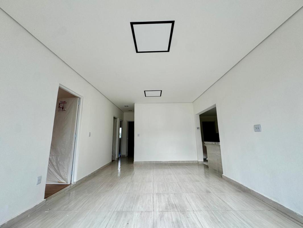 Casa, Santa Mônica, 4 Quartos, 2 Vagas, 1 Suíte