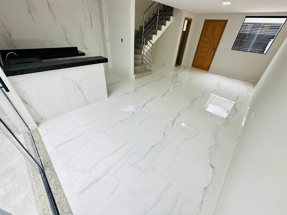 Casa, Santa Mônica, 3 Quartos, 2 Vagas, 1 Suíte