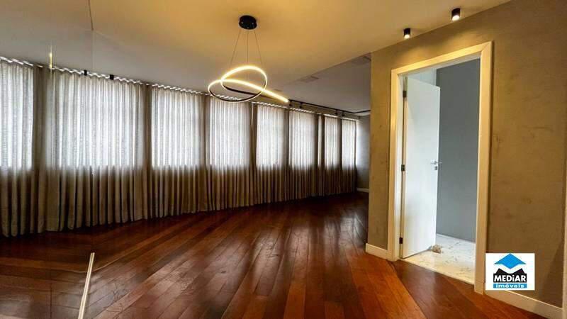 Apartamento, Funcionários, 3 Quartos, 2 Vagas, 1 Suíte