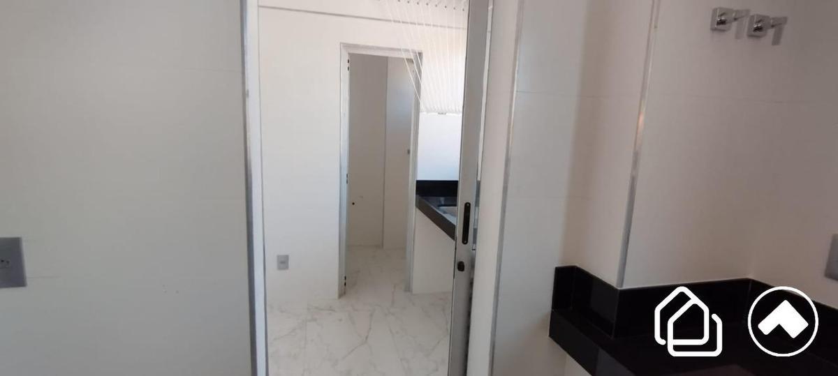 Apartamento, Indaiá, 3 Quartos, 4 Vagas, 3 Suítes