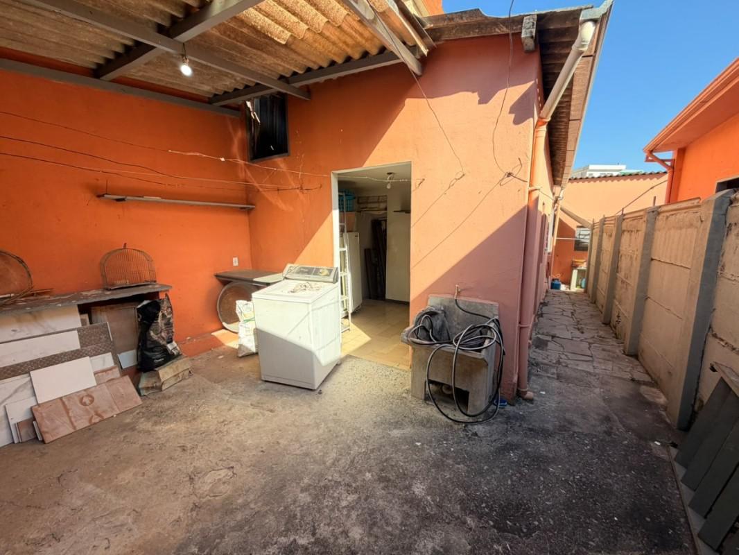 Casa, Prado, 4 Quartos, 2 Vagas, 1 Suíte