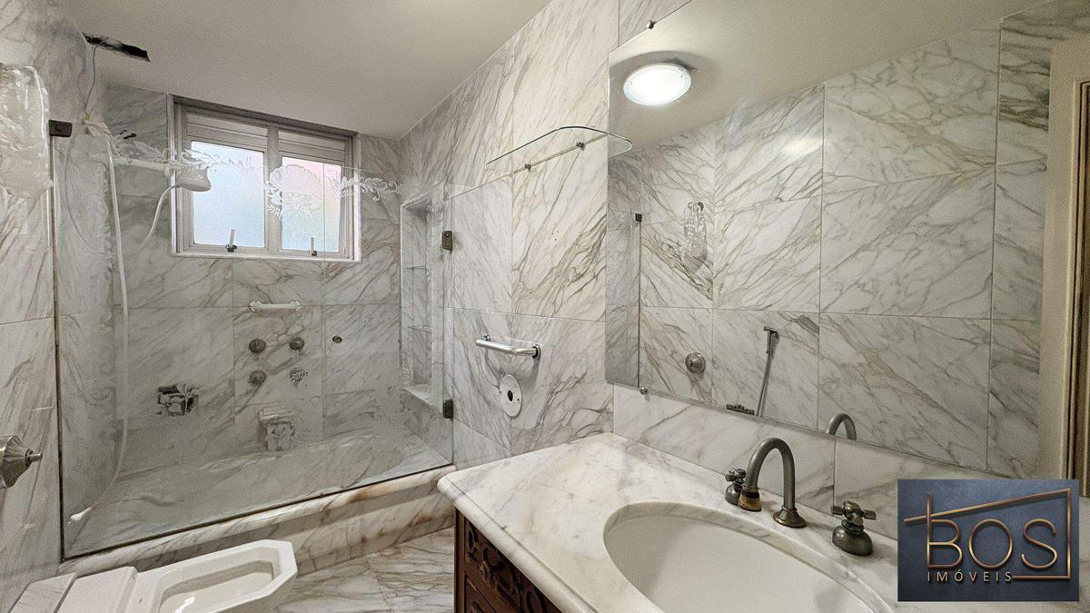 Apartamento, Savassi, 4 Quartos, 2 Vagas, 1 Suíte
