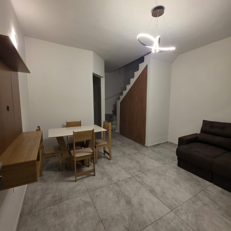 Casa, Jardim América, 2 Quartos, 1 Vaga
