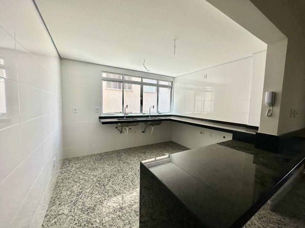 Apartamento, Santa Efigênia, 1 Quarto, 1 Vaga