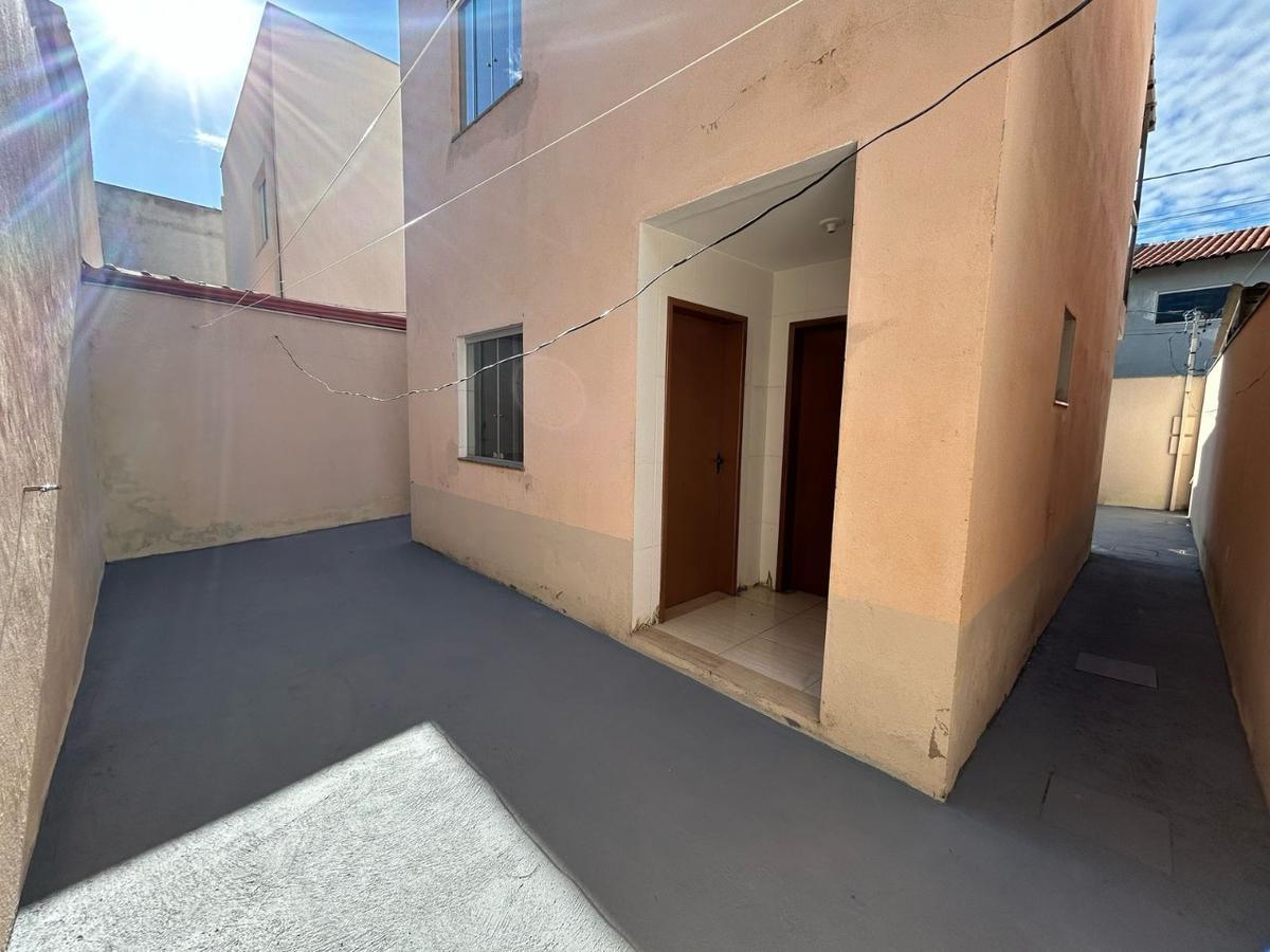 Casa, Europa, 2 Quartos, 2 Vagas