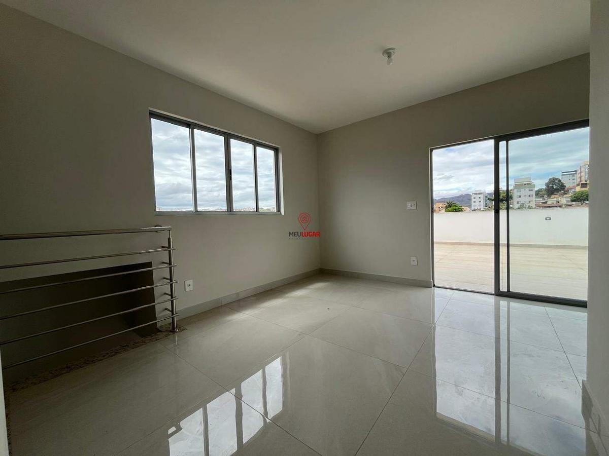 Cobertura, Barreiro, 3 Quartos, 2 Vagas, 1 Suíte