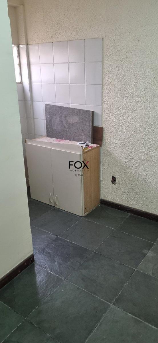 Sala, Santa Efigênia, 0 Quarto, 4 Vagas