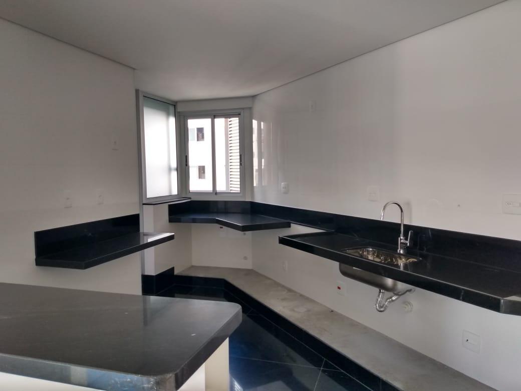 Apartamento, Lourdes, 4 Quartos, 4 Vagas, 2 Suítes