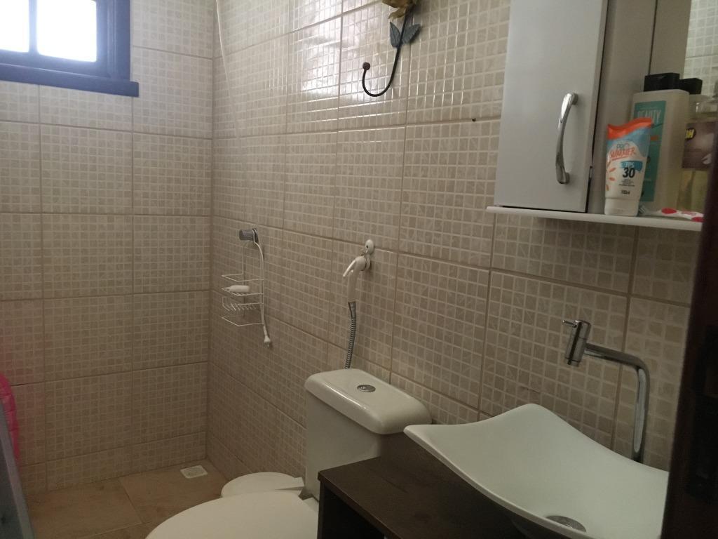 Fazenda, Pompeu, 2 Quartos, 0 Vaga