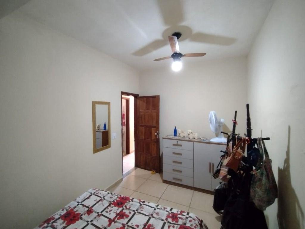 Casa, Vila Francisco de Moura, 2 Quartos, 2 Vagas