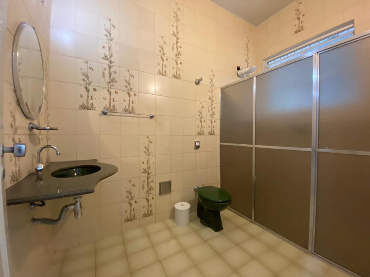 Casa, João Pinheiro, 4 Quartos, 0 Vaga, 2 Suítes