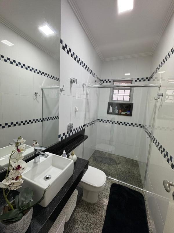 Casa, Tirol, 3 Quartos, 5 Vagas, 1 Suíte