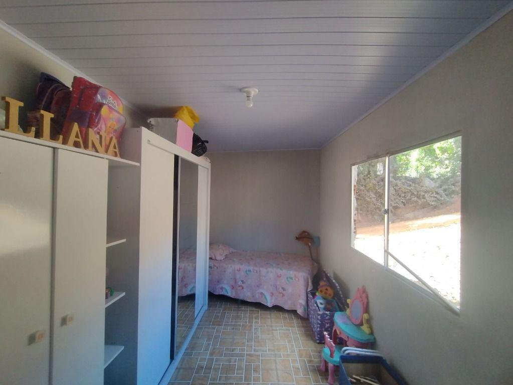 Casa, Santo Antônio (roça Grande), 4 Quartos, 0 Vaga