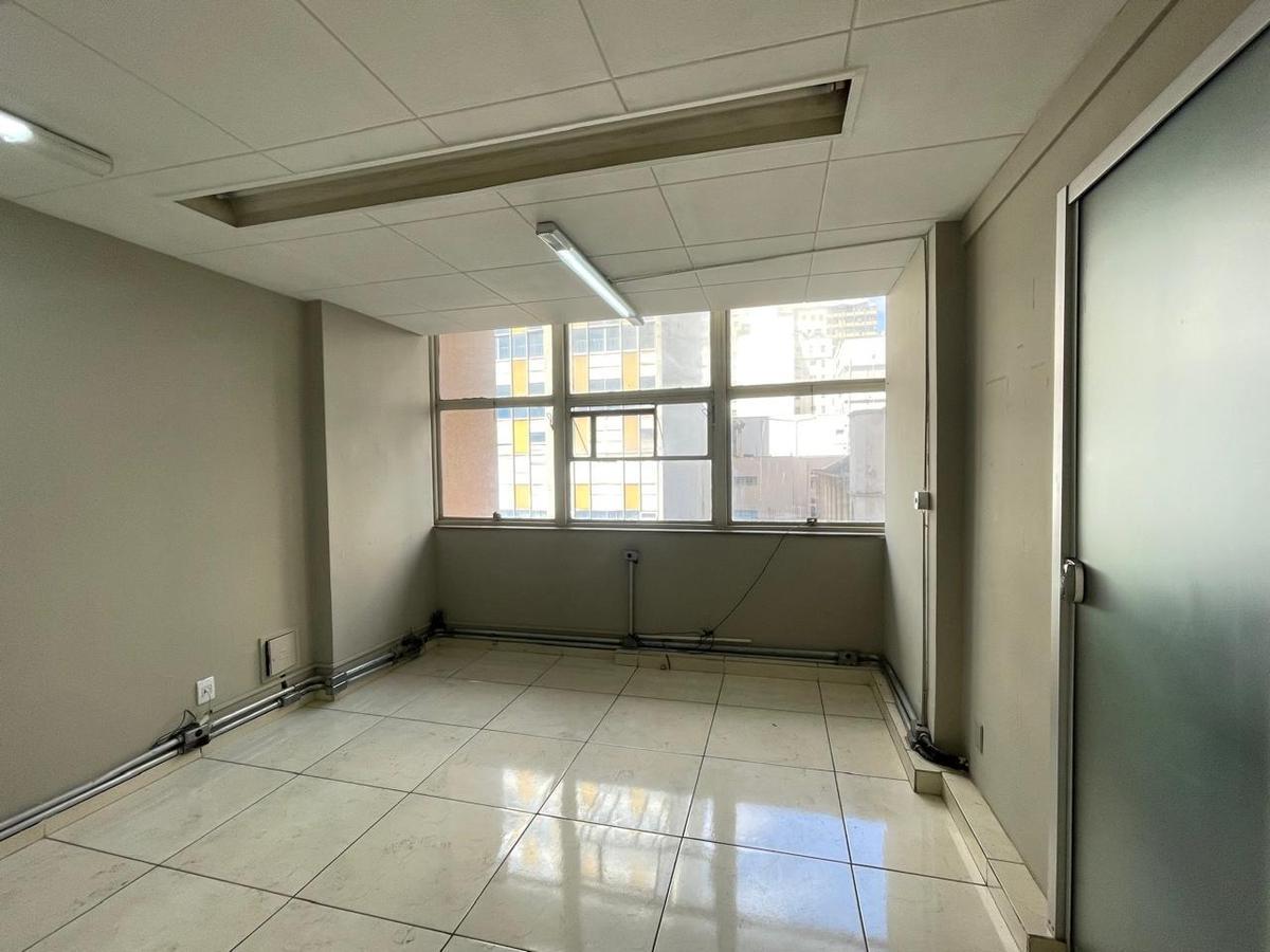 Sala, Centro, 0 Quarto, 0 Vaga