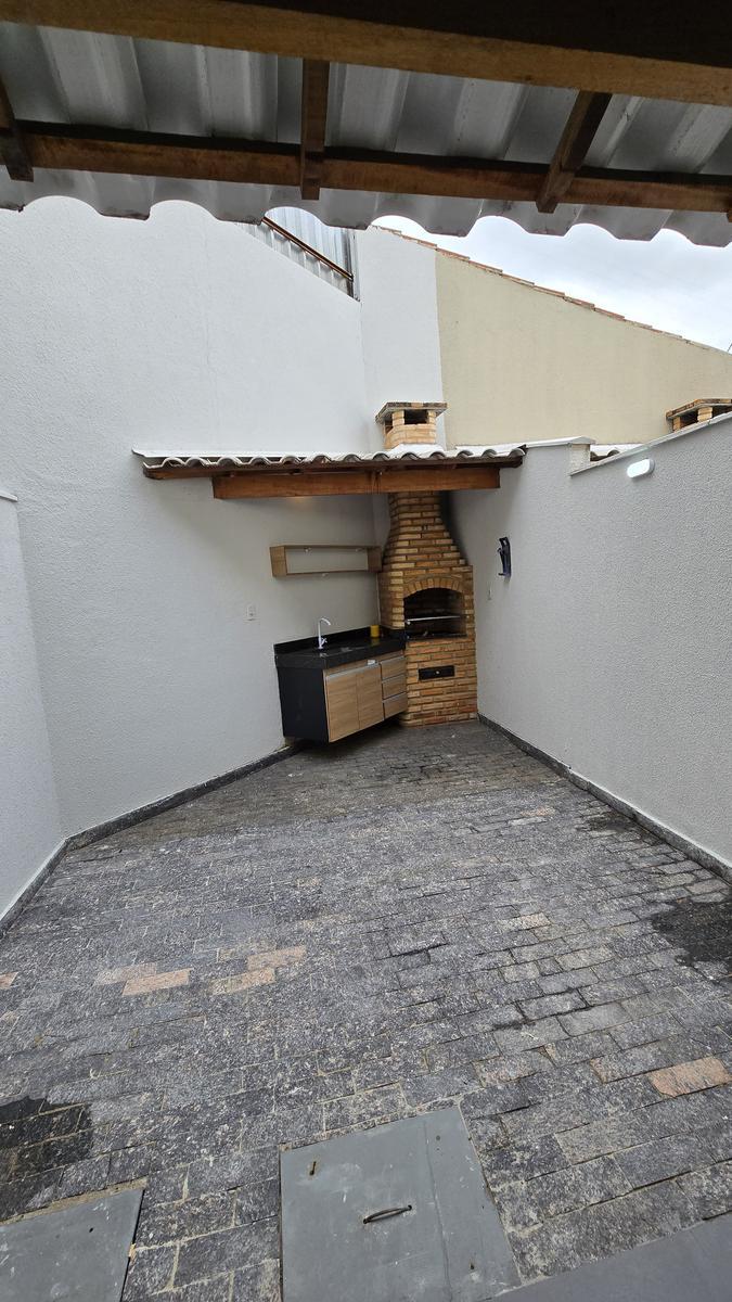 Casa, Santa Branca, 2 Quartos, 2 Vagas