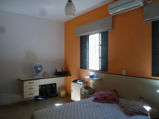 Casa, Santa Mônica, 3 Quartos, 4 Vagas, 1 Suíte