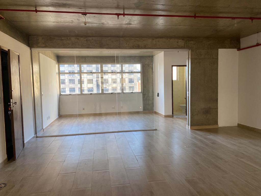 Sala, Centro