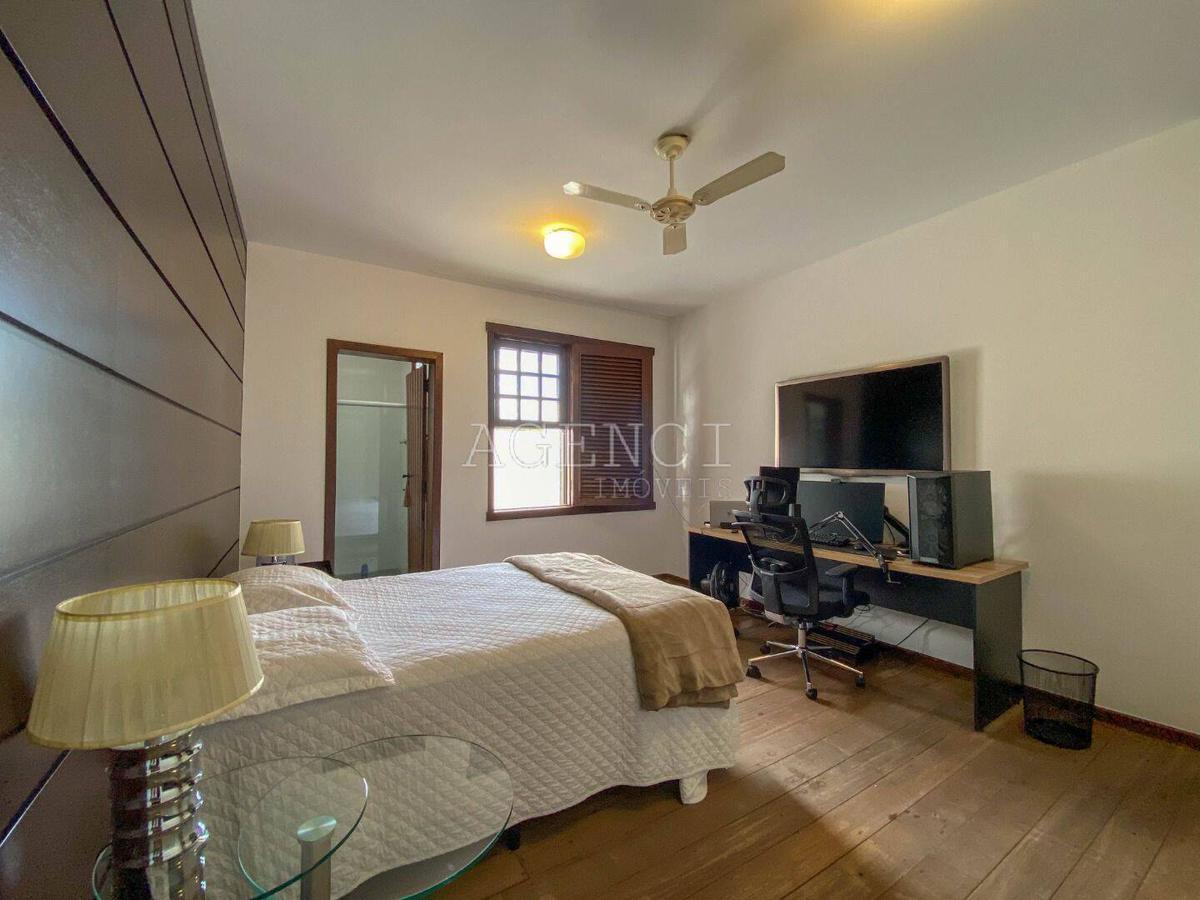 Casa, Bandeirantes (pampulha), 5 Quartos, 0 Vaga, 5 Suítes