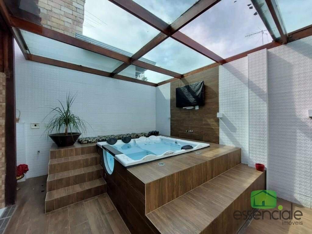 Casa, Eldorado, 4 Quartos, 6 Vagas, 1 Suíte