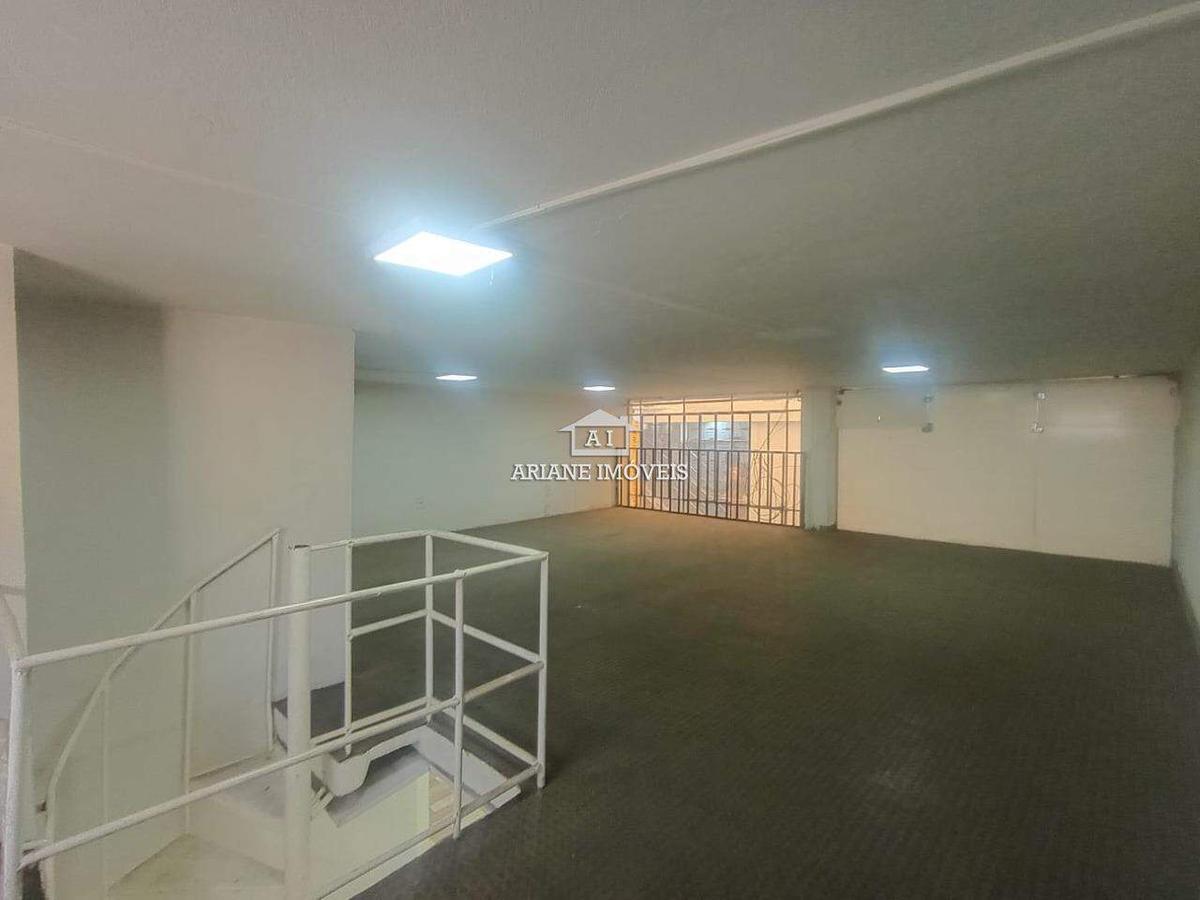 Andar, Centro, 0 Quarto, 0 Vaga