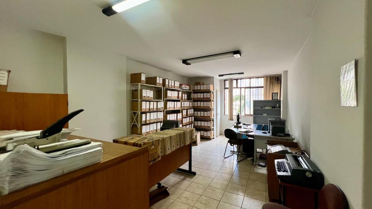 Sala, Centro, 0 Quarto, 1 Vaga