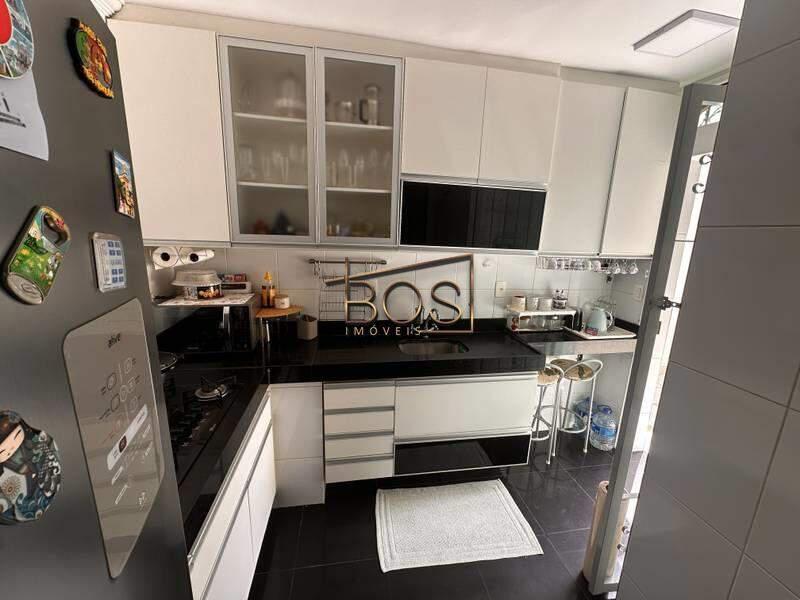 Casa, Fernão Dias, 3 Quartos, 2 Vagas, 1 Suíte