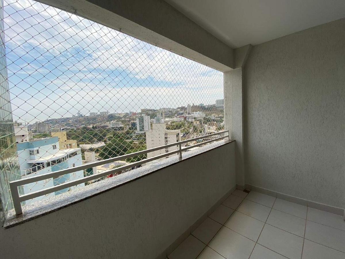 Apartamento, Estoril, 3 Quartos, 2 Vagas, 1 Suíte