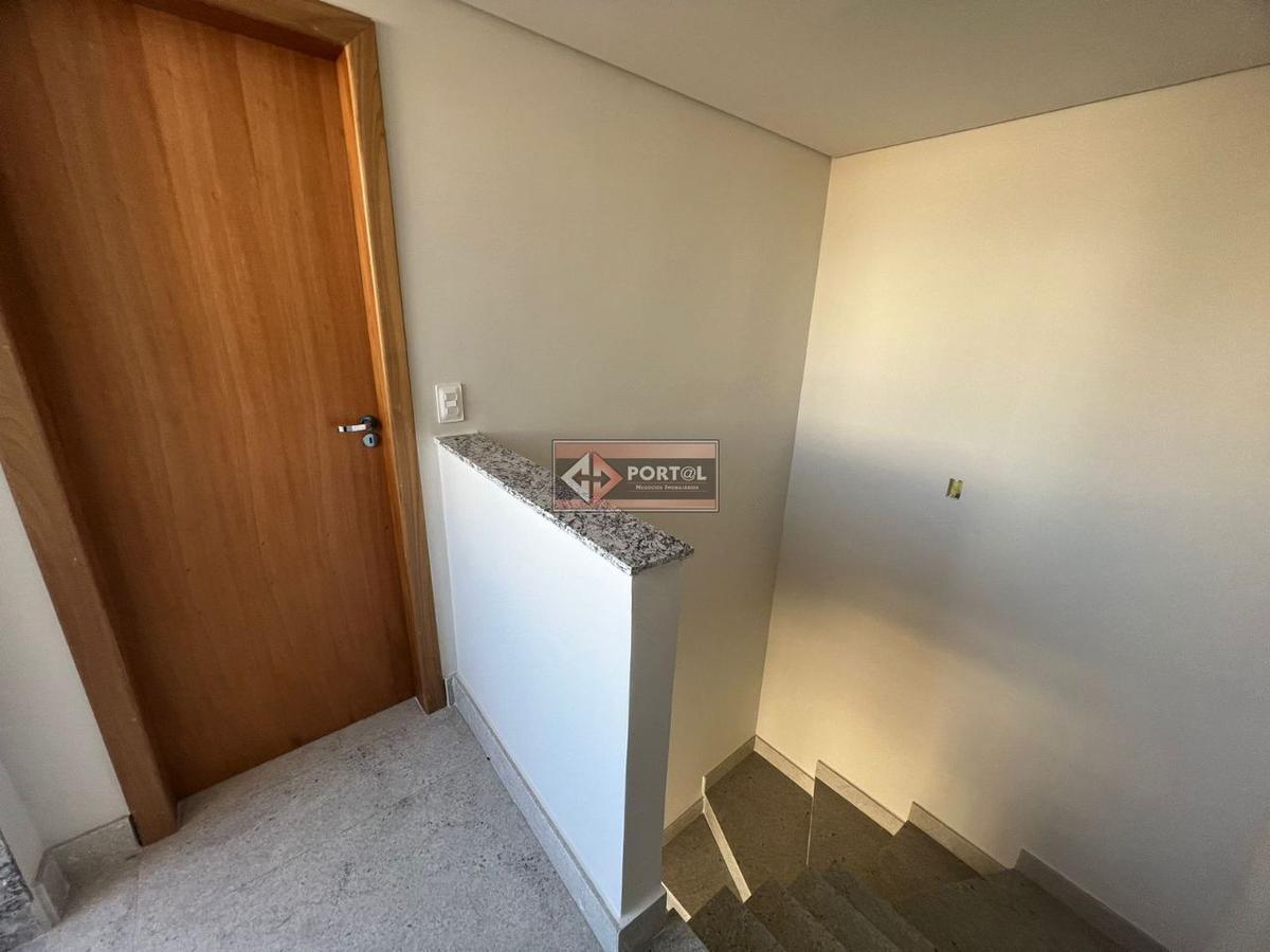 Cobertura, União, 4 Quartos, 2 Vagas, 2 Suítes