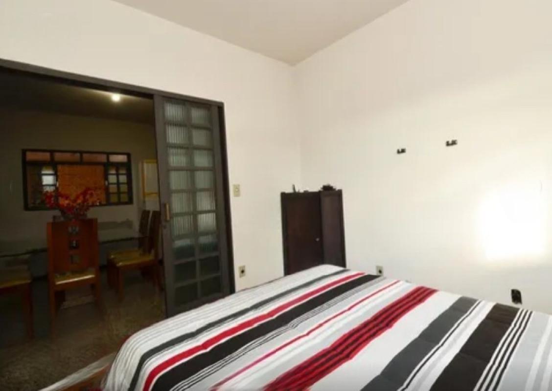 Casa, Santa Cruz, 3 Quartos, 4 Vagas