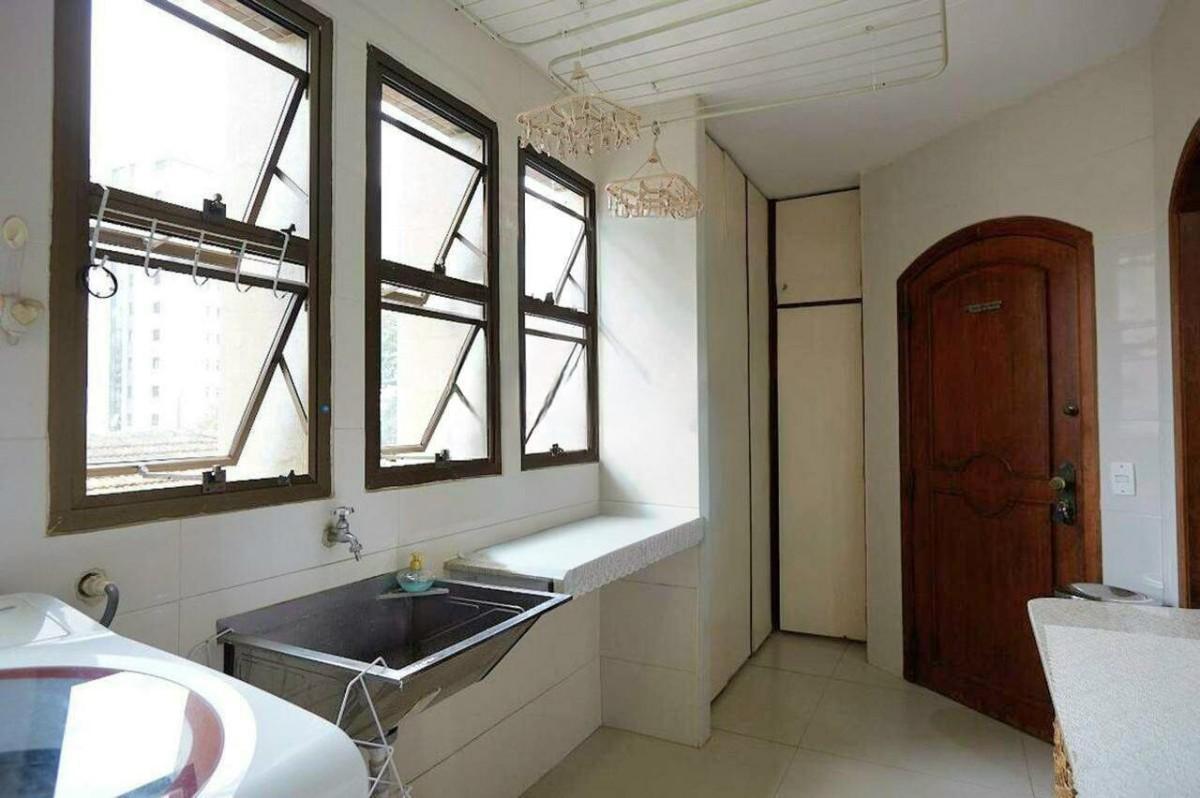 Apartamento, Funcionários, 4 Quartos, 3 Vagas, 2 Suítes