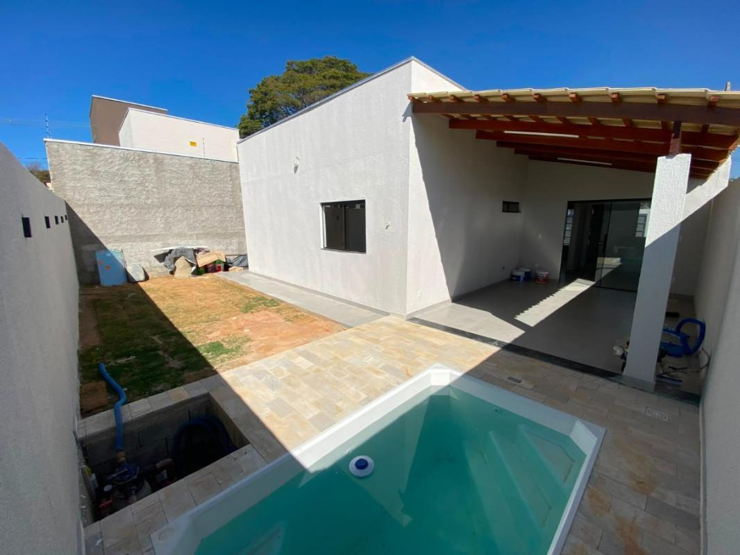 Casa, Iporanga, 3 Quartos, 2 Vagas, 1 Suíte