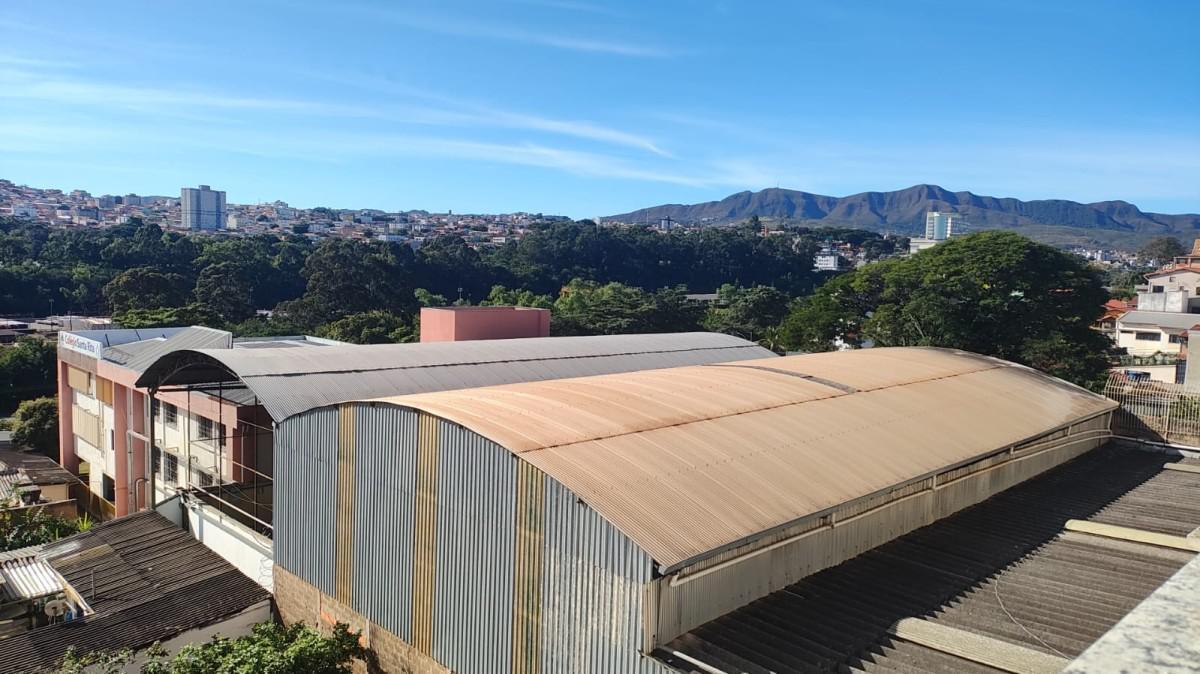 Apartamento, Barreiro, 3 Quartos, 2 Vagas, 1 Suíte