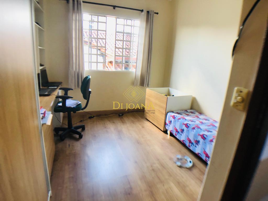 Casa, Jardim Casa Branca, 3 Quartos, 3 Vagas, 1 Suíte